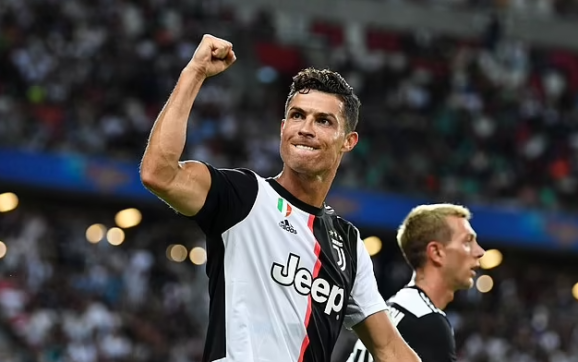 Juventus តម្រូវឱ្យបង់ប្រាក់ជាង ១០លានដុល្លារ ដែលជាប្រាក់ជំពាក់ Ronaldo